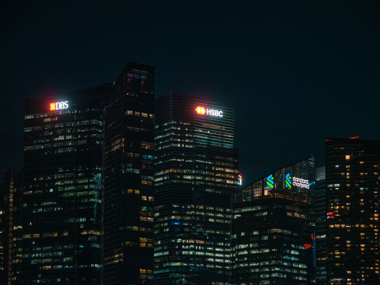 Night shot of an HSBC building
